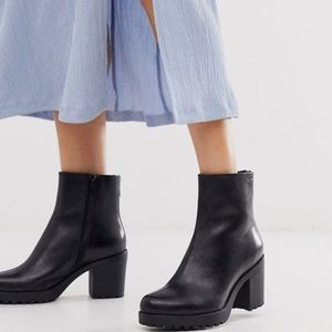 Vagabond Grace chunky boot